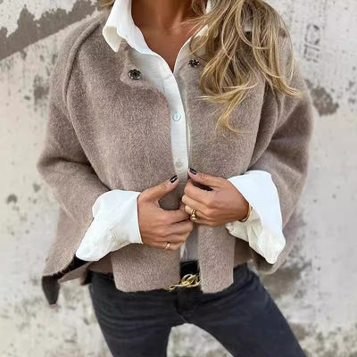 Elise™ | Short coat with chic flared sleeves
